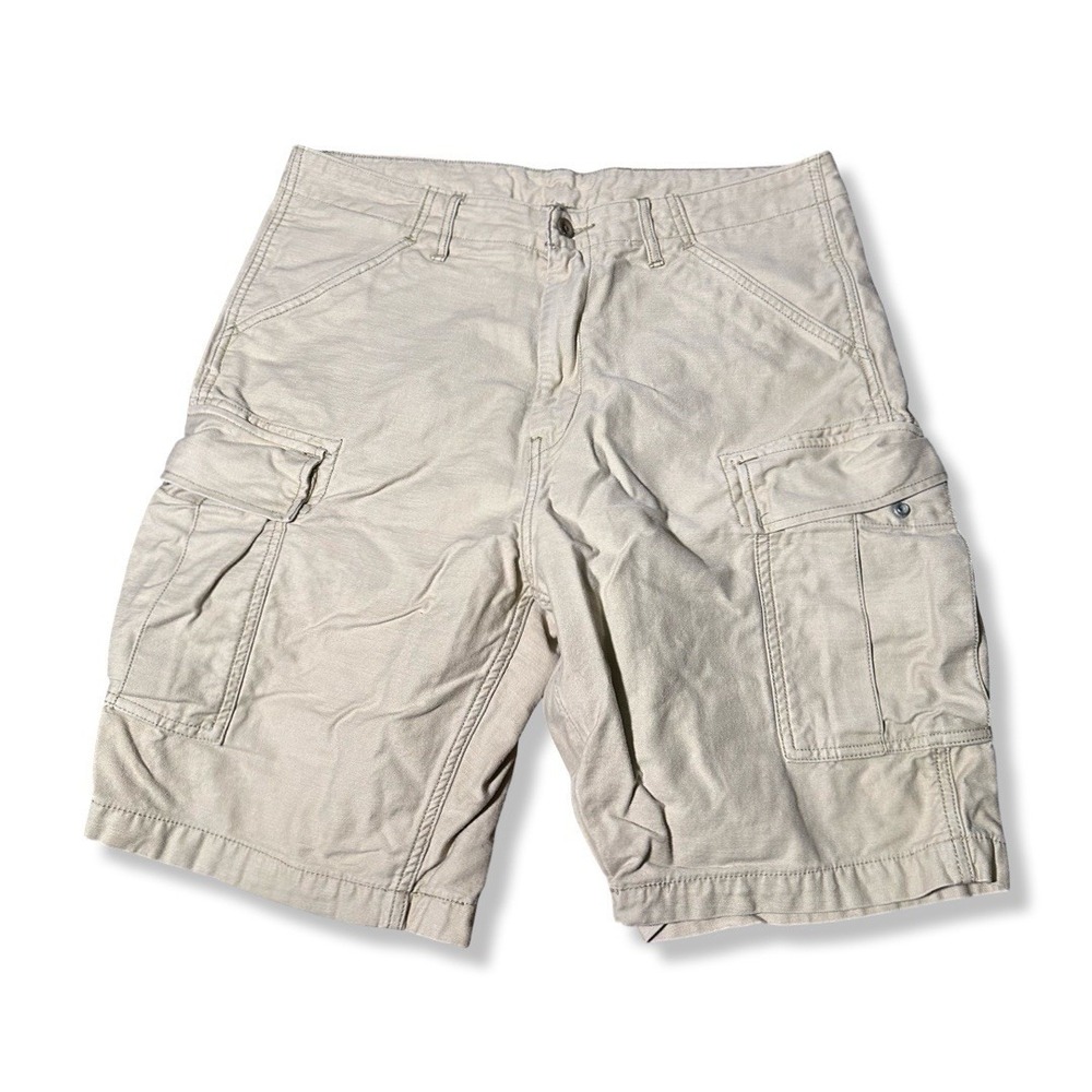 Vintage Y2K Levi's Beige Cargo Shorts Men's Size W34 Outerwear